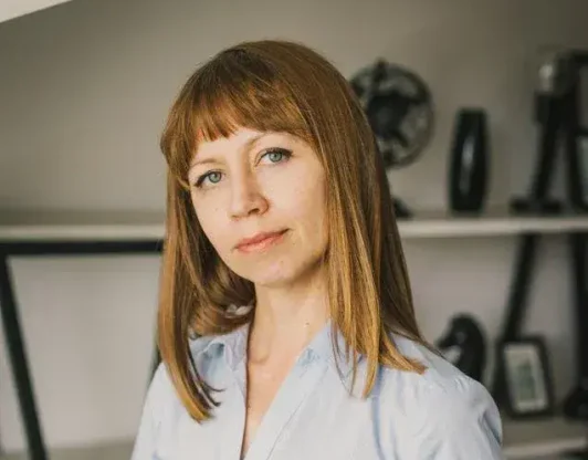 Ирина Иконникова  практикующий психолог, руководитель курса